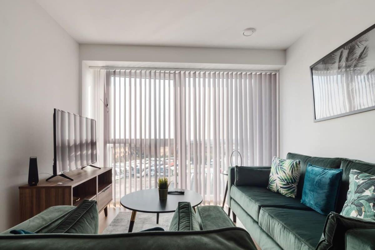 Beautiful 2 Bed Apartment In A Converted Mill Leeds  Kültér fotó